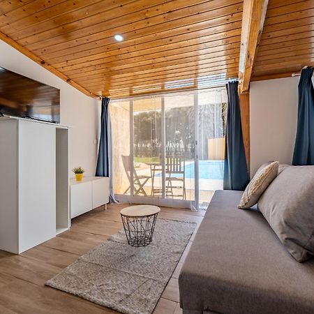 라브라 Wake Up With The Sea Breeze- House With Pool Ap1 아파트 외부 사진